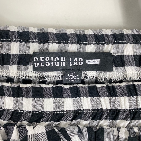 NWT Design Lab Black and White Long-sleeve Open Shoulder Ruffle Top Size… - Picture 8 of 9